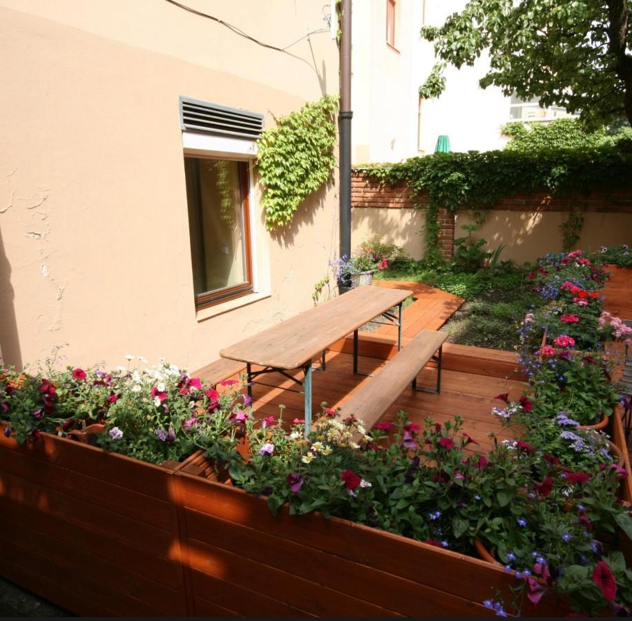 Prague Apartment Exteriör bild